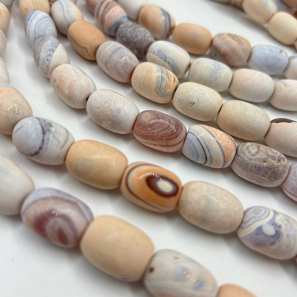 Агат Ботсвана глянцево-матовый 17*13мм натуральный камень