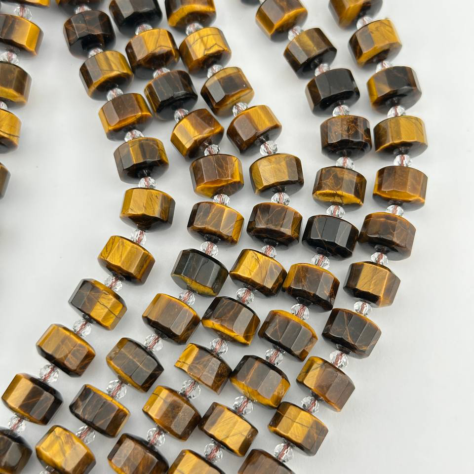 Тигровый глаз размер 12*8мм натуральный камень